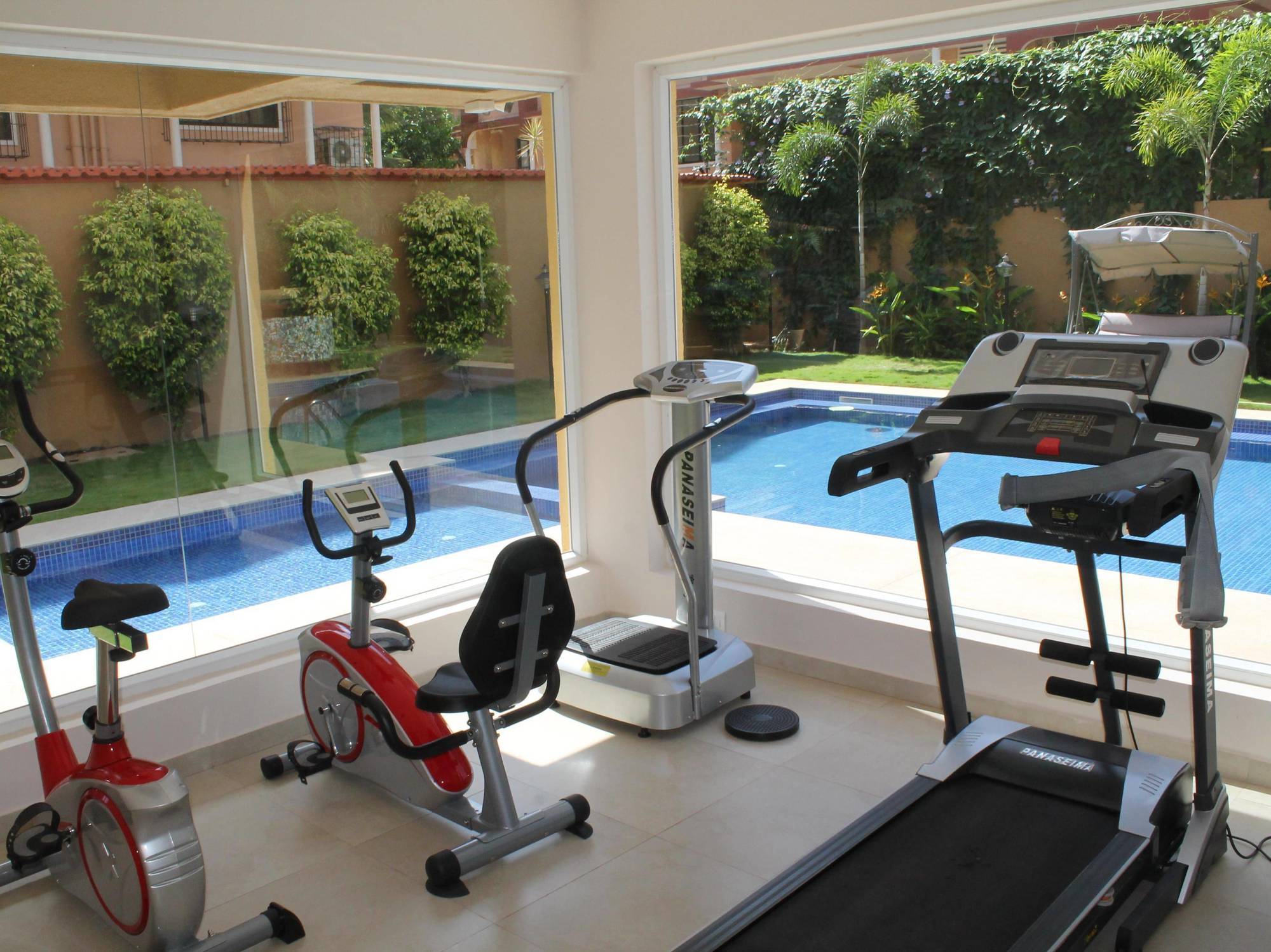 Veera Strand Park Serviced Apartments Calangute Eksteriør billede